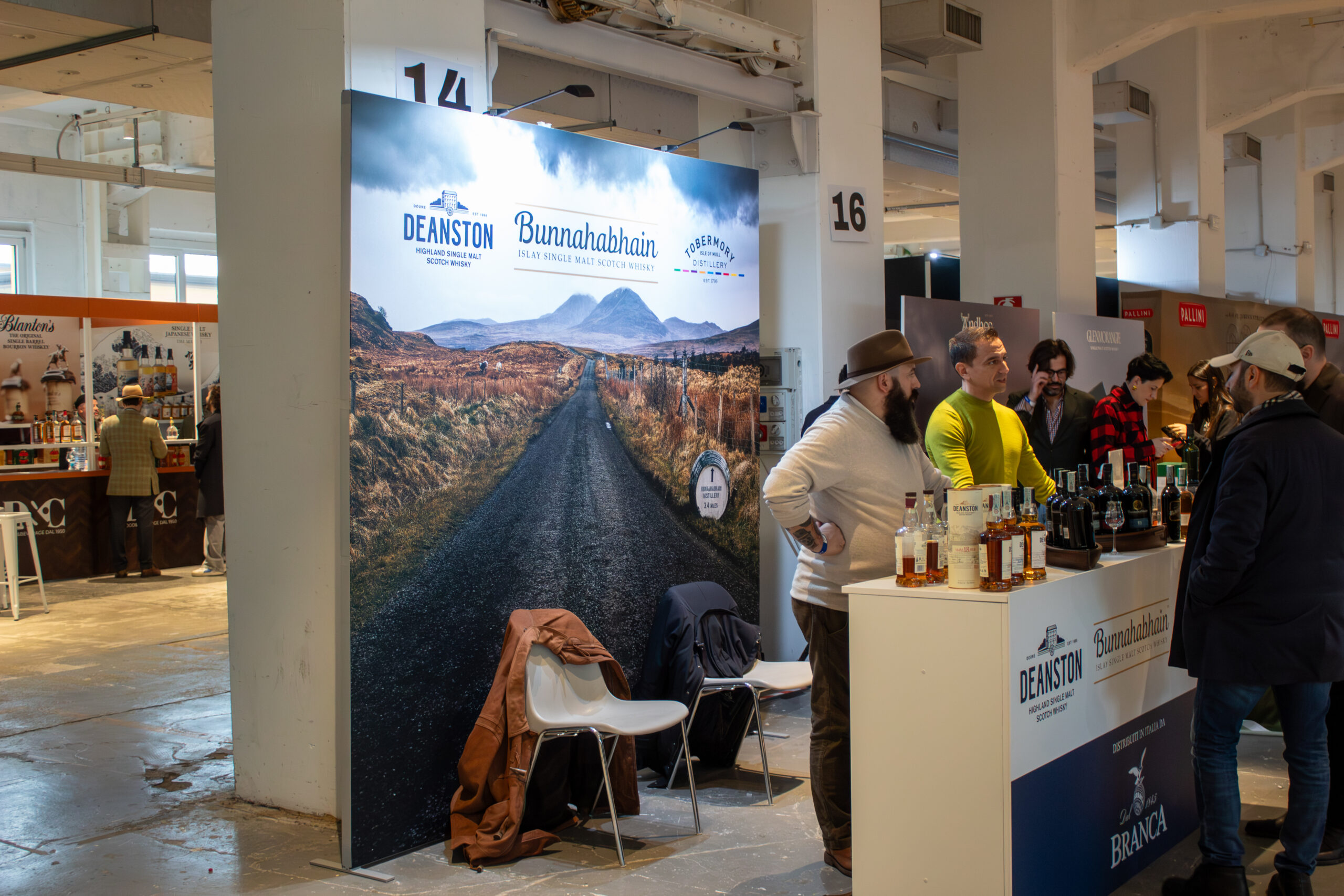 stand modulare easyframe Fratelli branca